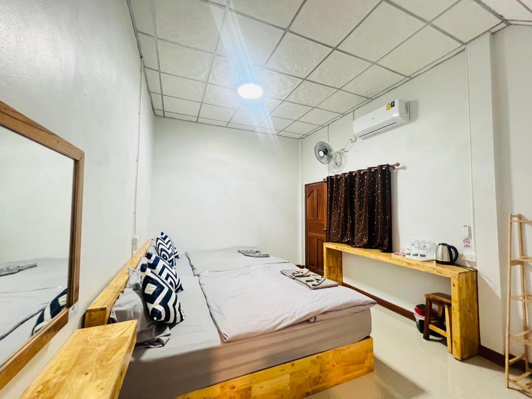 Lungwang Guest House Ban Rak Thai المظهر الخارجي الصورة