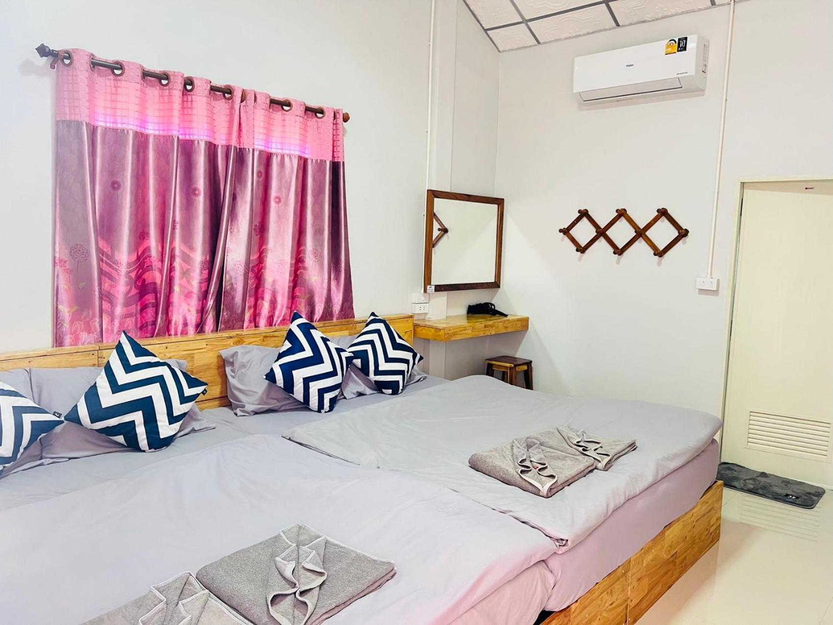 Lungwang Guest House Ban Rak Thai المظهر الخارجي الصورة
