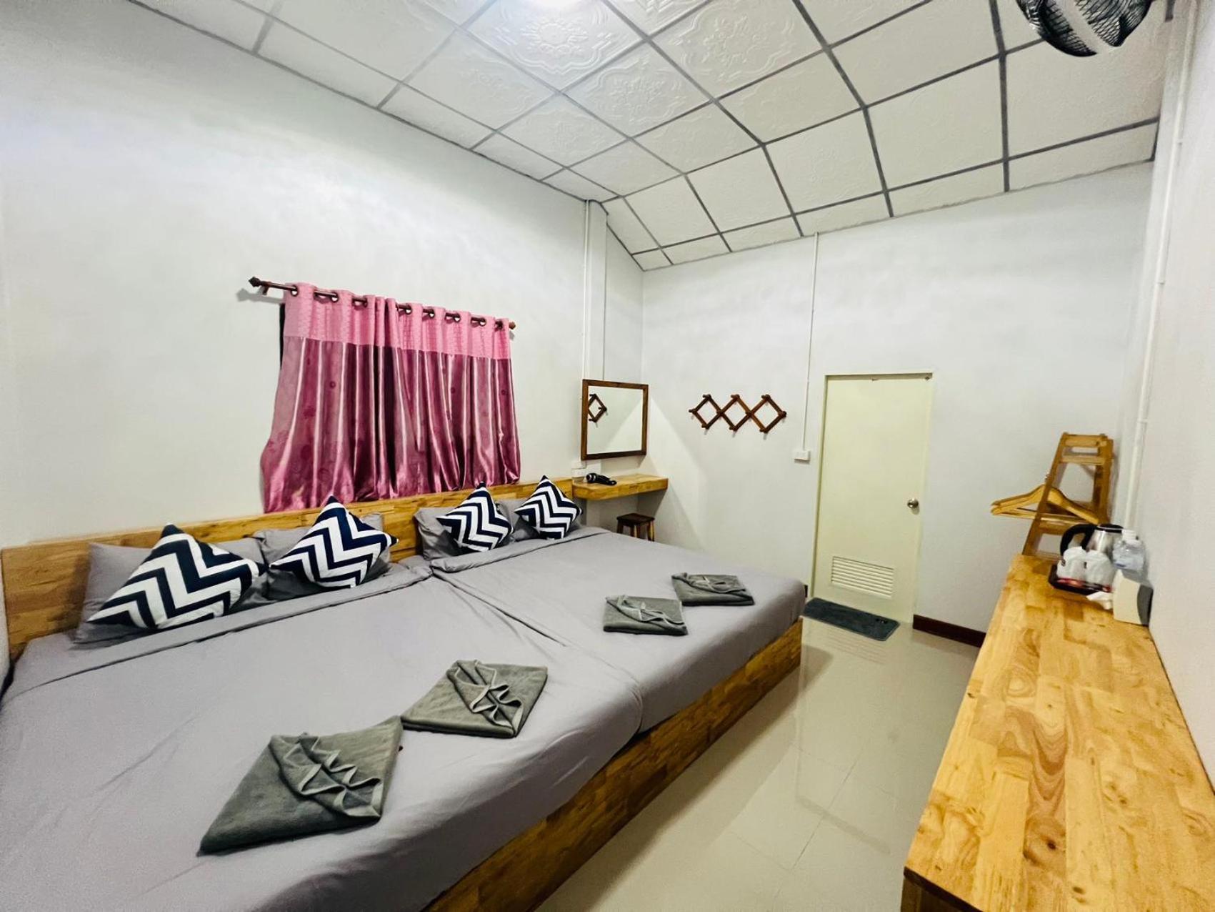 Lungwang Guest House Ban Rak Thai المظهر الخارجي الصورة